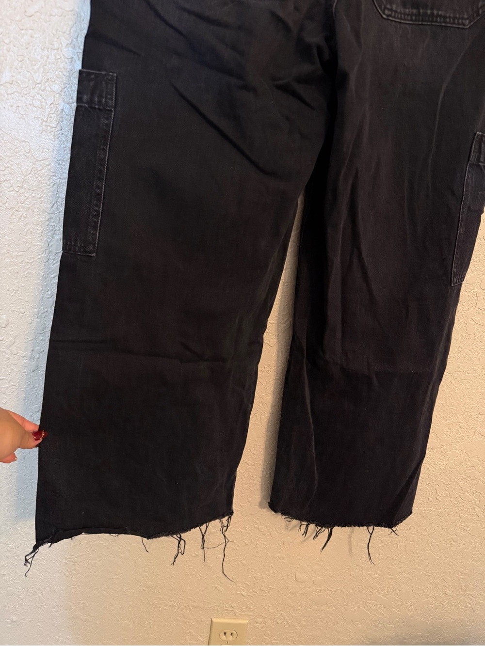 American eagle super high rise baggy Wide Leg Cargo Jeans Black size 6 - Picture 4 of 8